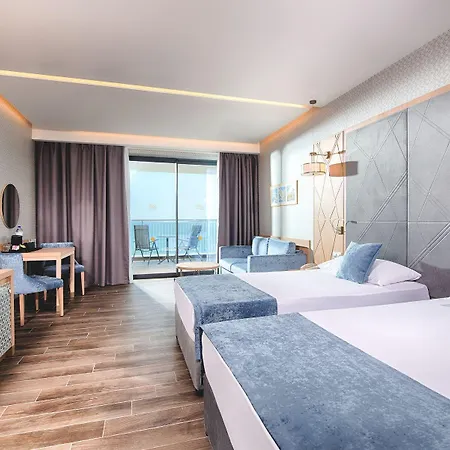 Palace (adults Only) Отель 3*