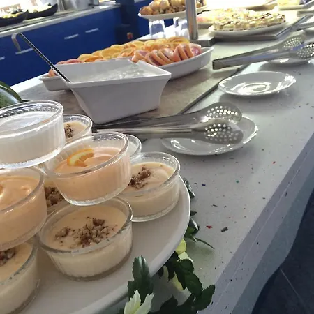 Отель Palace (adults Only) Солнечный берег