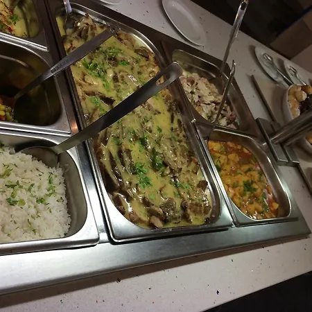 Отель Palace (adults Only) 3*