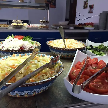 Отель Palace (adults Only) 3*