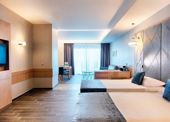 Palace (adults Only) Hotell 3*